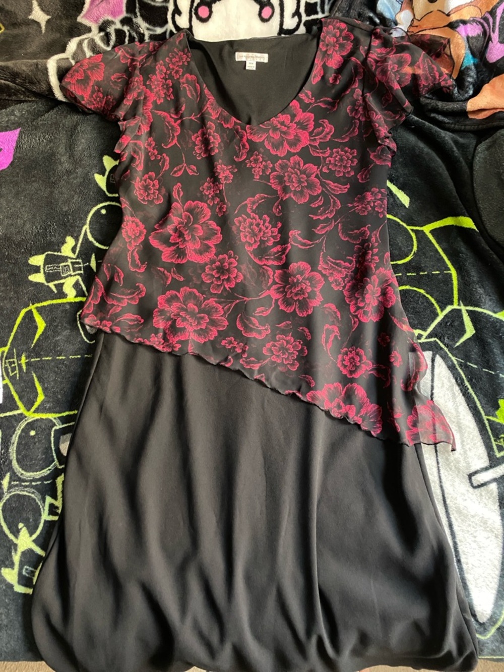 Los Angeles woman pink and black dress size 14w